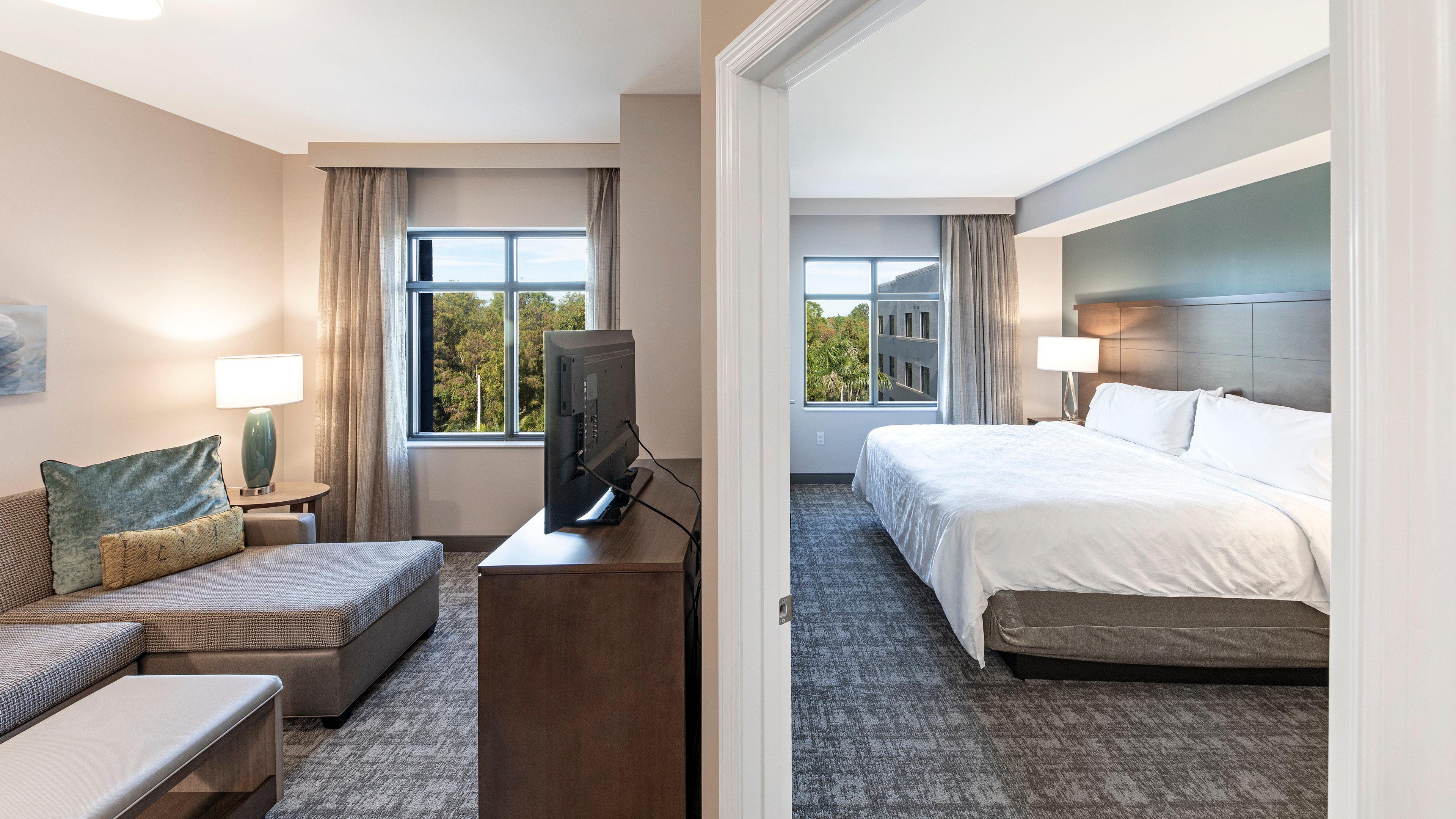 Staybridge Suites - Naples - Marco Island By Ihg Lely Resort Dış mekan fotoğraf
